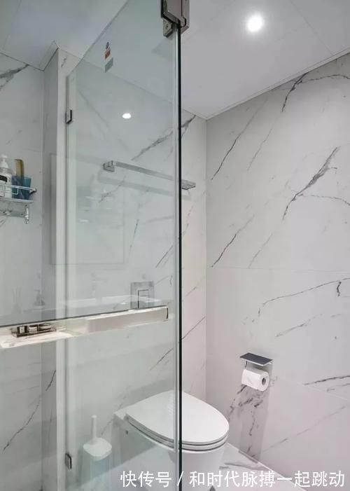 排污|越来越多人都不装老式马桶了,现在流行用它替代,好用又省地