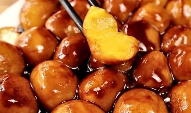 南瓜|夏天，遇到此菜我必买30斤，铁是核桃9倍，锅中一煮软糯又香甜