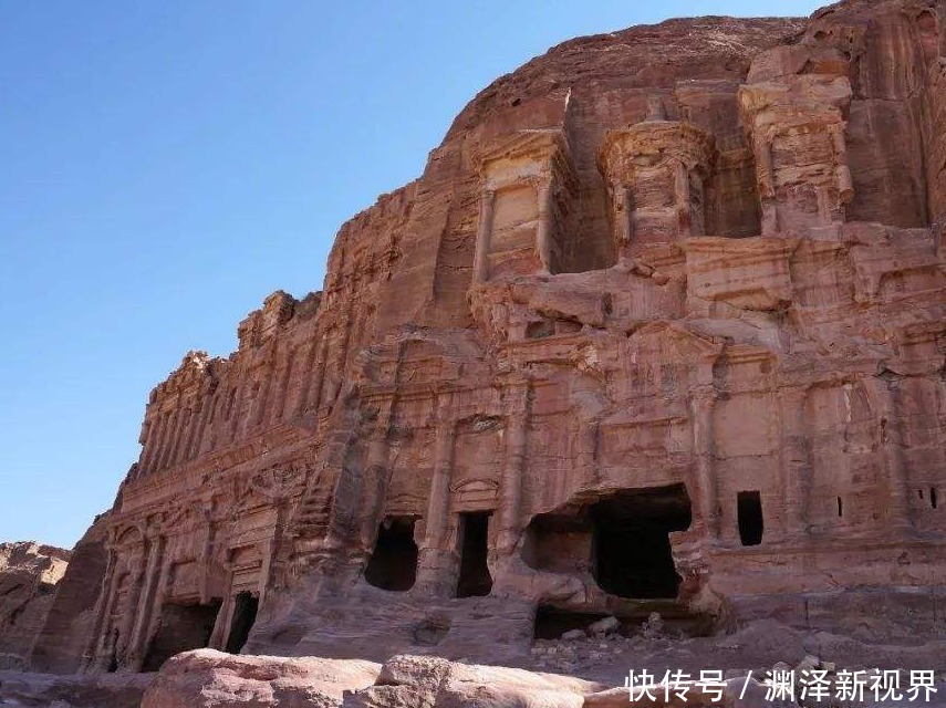 曾消失的沙漠古城，重见天日后的一片废墟，却成新七大奇迹之一