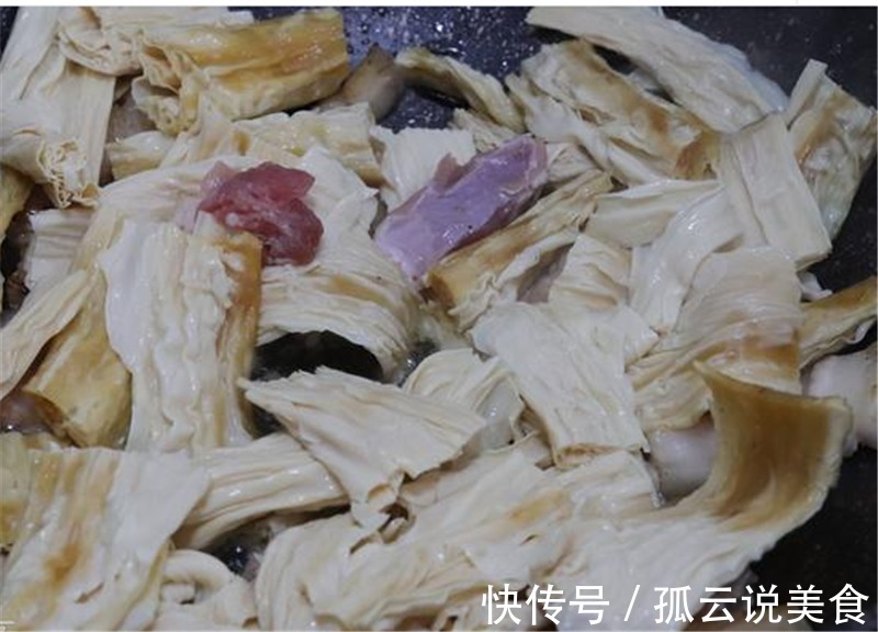 五花肉和它搭配,酥香柔嫩,下饭一盘都不够!