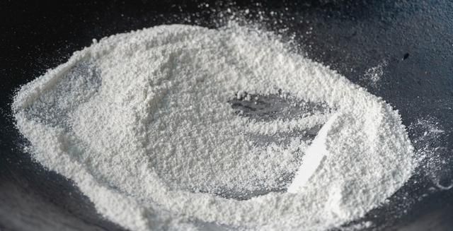 汤圆|糯米粉学会这样做,软糯香甜不粘牙,比汤圆还香,端上桌就被抢光