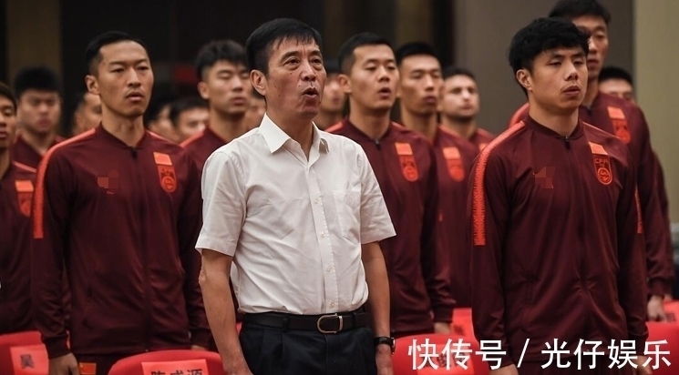 国足|国足再遇大考!开誓师大会鼓劲,李铁:加大训练,已无理由败越南