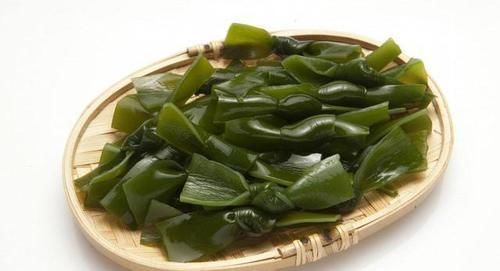 结节|患有甲状腺结节不能吃白萝卜?除此之外,这3物也要少碰