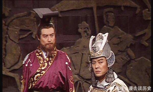 刘备|庞统有大才，诸葛亮为何不当面推荐？大智慧！