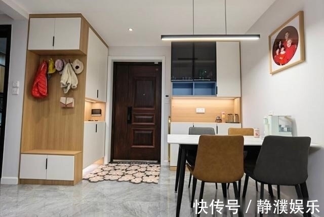 床头|越来越流行不做电视墙,学她家装修,入住三个月生活幸福美满