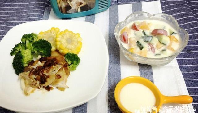 36岁阿姨一周轻断食晚餐，朋友圈火了，网友：真不错，看着很馋人