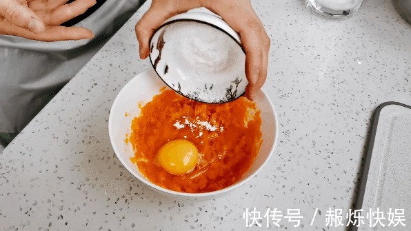 风味|家里有南瓜的来看看,教你做风味独特的紫薯南瓜派,比蛋糕都好吃