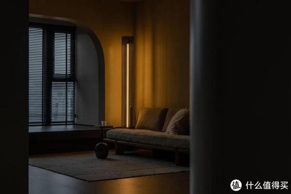极简主义|一进他家，仿佛世界都安静了下来，全屋空灵雅韵，没有一丝俗气