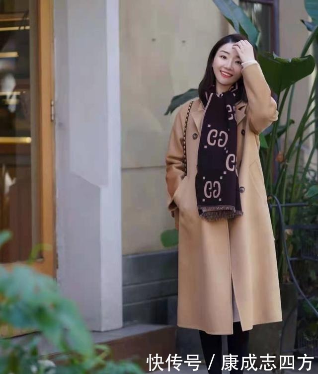 搭配|“手残”不会系围巾难怪你离时尚总是差了一点点