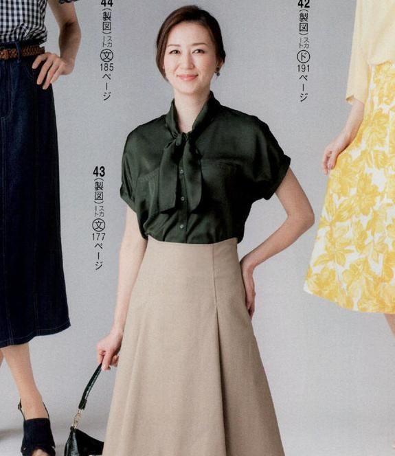 立体感|女人年过五十别总穿裤子，裙装穿得好优雅还减龄，显瘦也更显气质
