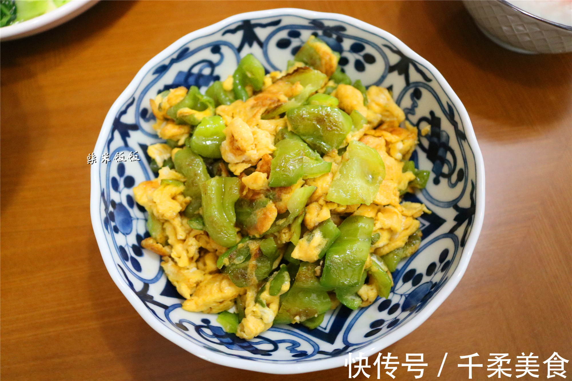 晒晒一家三口的早餐,简单好做,美味丰盛,家人太喜欢了