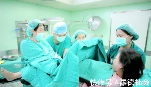 全程|女性顺产“开十指”有多宽?镜头直击全程,赞叹母爱之伟大!