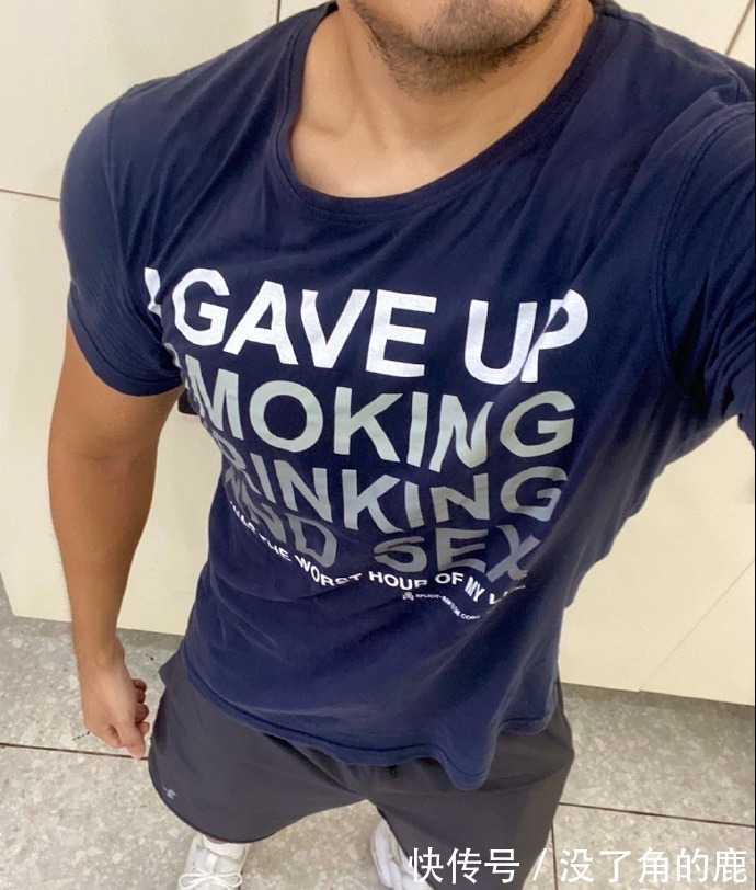 健身房|狮子座霸道肌肉爷们,老工科男,努力增肌,打造更强壮的身材!