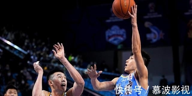 杨鸣|北京首钢大胜辽宁男篮,林书豪赛后却大呼遗憾,究竟为什么?
