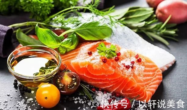 声音嘶哑|喉癌来临,身体会有几种“危险信号”!这几个高危因素,要注意