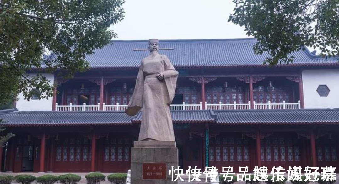 宋神宗@王安石一首抒情小诗,只是那么淡淡着笔,通篇美得犹如一幅山水画