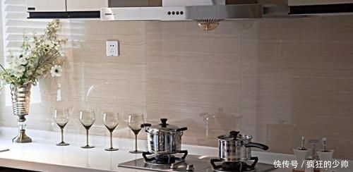 用完煤气灶是先关火还是阀门？一听老师傅的分析，后悔一直做错