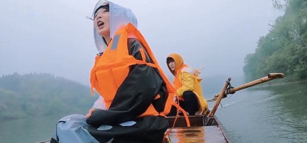 何炅 《向往的生活》成杨紫张艺兴专场,何炅黄磊成背景板,节目被吐槽