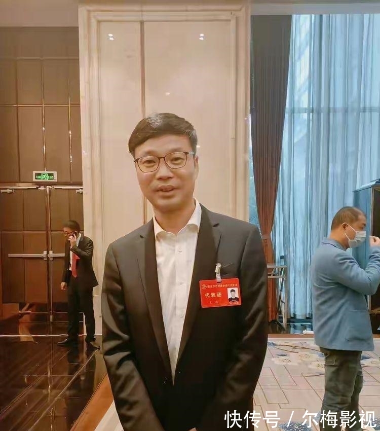 11月2日，演员王迅当选四川省文联副主席