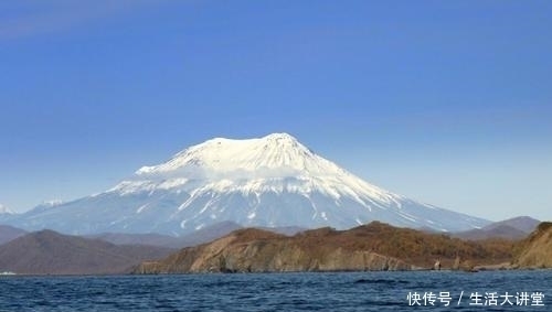 俄罗斯的勘察加半岛，靠近北冰洋，为什么冬天气候会很温和？