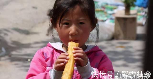 目的性|“新型重女轻男”面世,看似女孩吃香,长大后才知父母算盘打得精