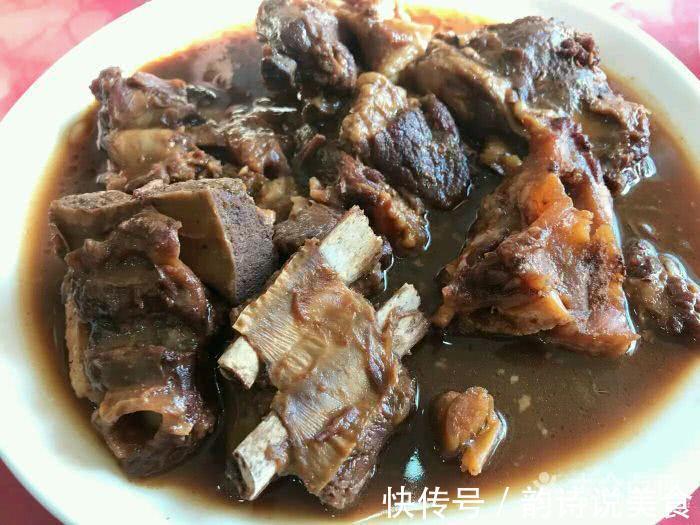 厨师是怎么把牛肉炖烂的，在锅里放“它”，半个小时牛肉就软了