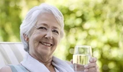 此处的毛发越多,越容易长寿,公认的长寿特征