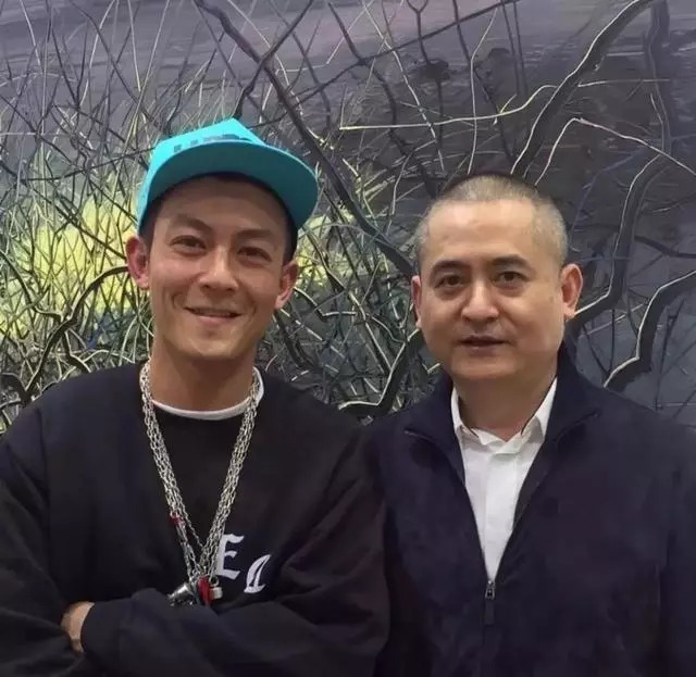 自由引导人民#他笔下画的刘德华不忍直视,丑成非洲土著,还卖1.4亿?有点厉害