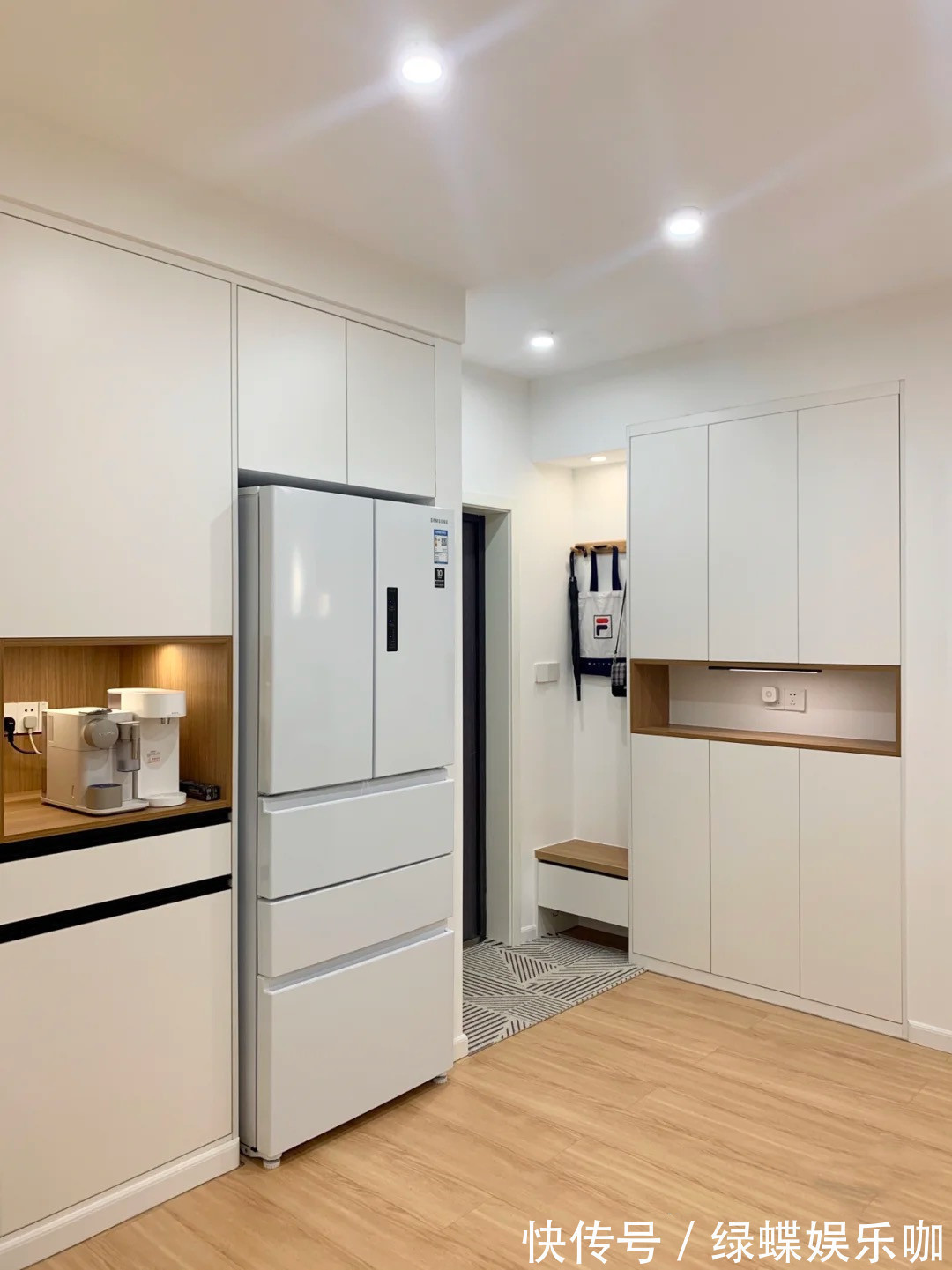 客厅|看了她家69平米的新房,真想住进去,面积不大,却格外舒适实用