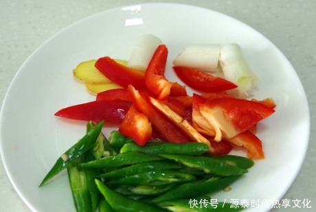 鲜嫩|炒牛肉不能直接就下锅,牢记3点小技巧,牛肉鲜嫩不发柴,不粘锅