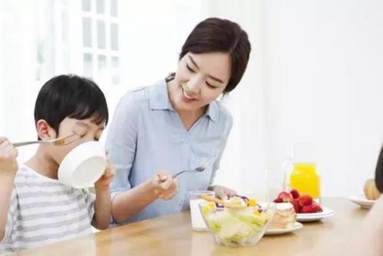 宝妈|孩子的长高路,饮食有“三误”,多数家长避不开,孩子因此吃了亏