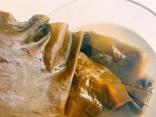 水洗|洗海带时，可不能只用水洗？老妈教你1招，干净清爽无腥味
