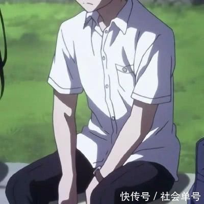 ove|超甜“双人”动漫情侣头像左手刻着我,右手写着你,心中满是激动