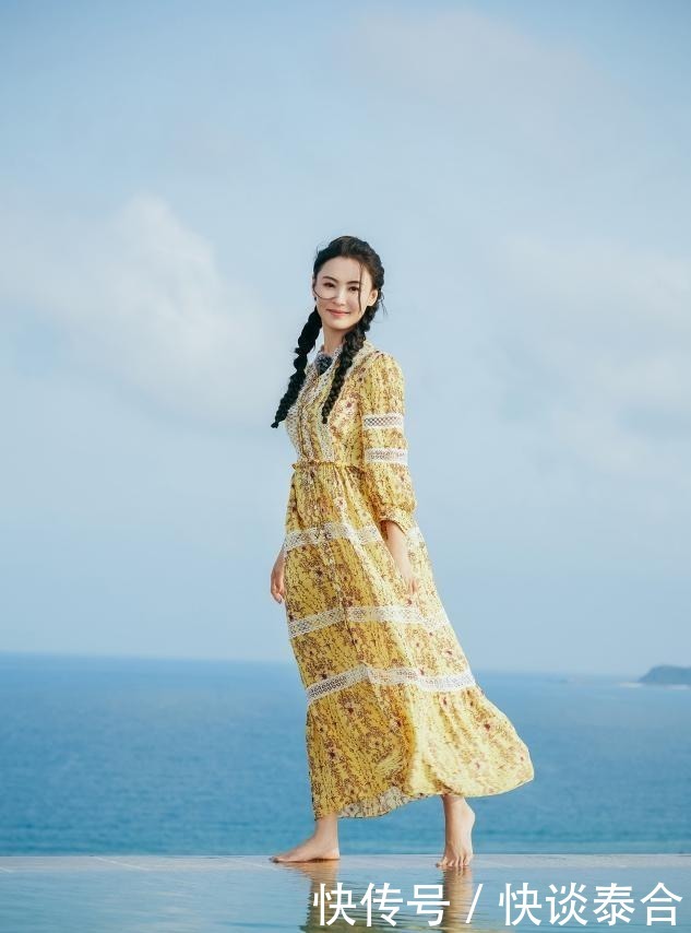 女人|年过40的女人,留什么发型显年轻?试试这几款,优雅大气还时髦