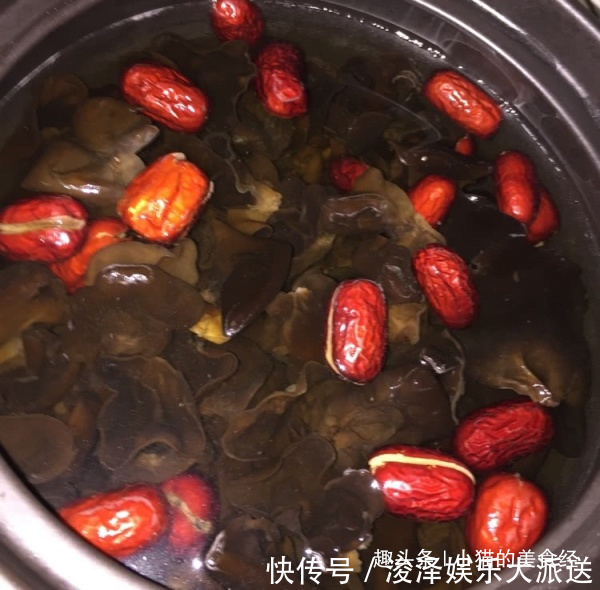 补血|这才是补血高手,早晚喝一碗,清甜可口,补血淡雀斑,小脸水灵