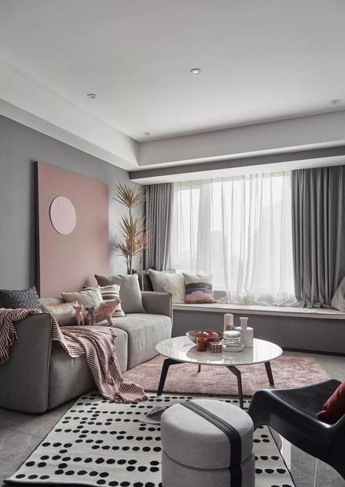 背景墙|110㎡轻奢两居,高级灰+烟粉,个性独特的品质感让人惊艳!