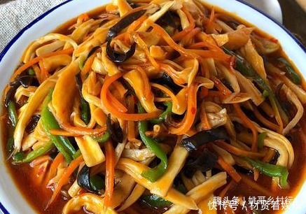  低脂|鲜香可口色泽红润，低脂又营养超级美味下饭，酸甜开胃简单吃不够