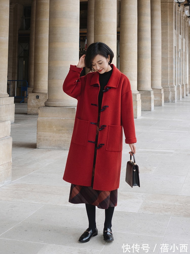 短靴|为什么你穿大衣显老气?原因可能有3,见过世面的女人都懂