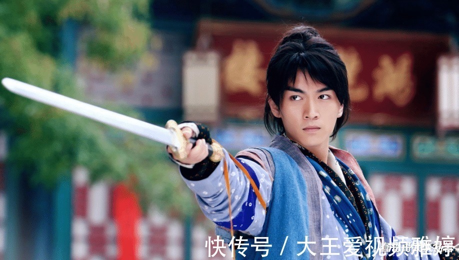 郭靖#郭靖死后,一女子成为天下第一,她身怀邪功,她的传人堪比张无忌