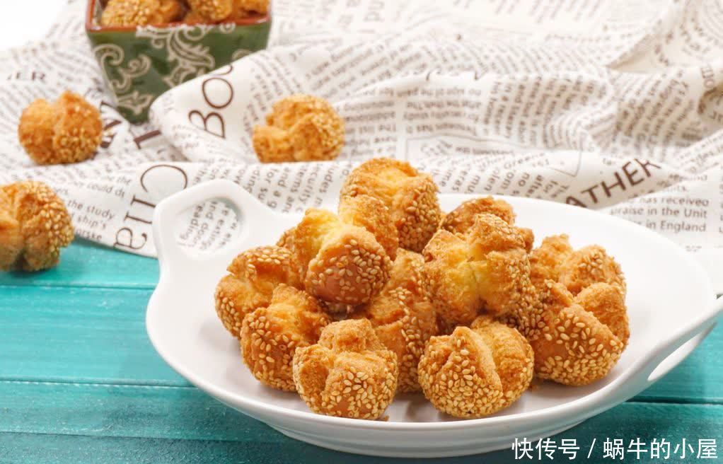 这款小零食香酥可口,做法简单,家里可以多备点,孩子很喜欢吃