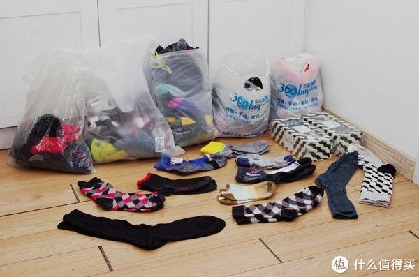 真丝|炎炎夏日，我从我的200双袜子里挑出了最合适的几双来推荐……