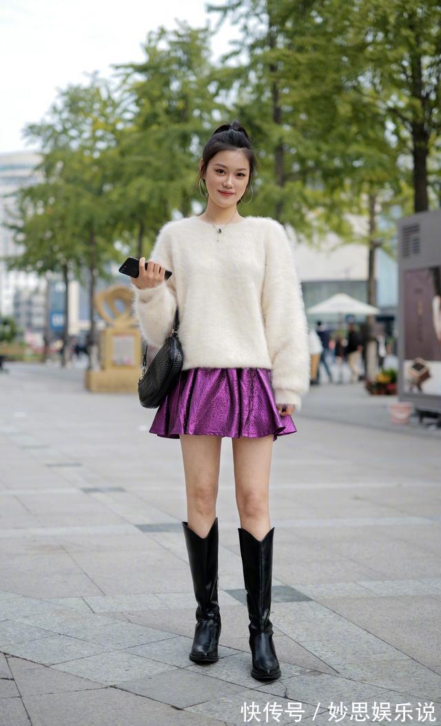 百褶裙 毛衣下面不一定搭裤子,今年流行“毛衣+半身裙”,优雅显高级