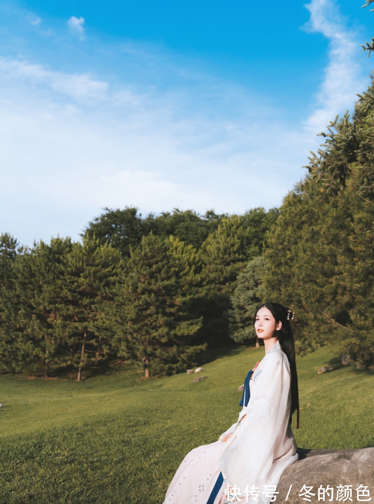 南枝&七绝·十四首丨回眸闲暮偏贪酒,醉了腹中诗几篇?