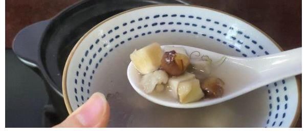 四神汤|立秋后要多喝的养生汤，4种食材一起煮，健脾养颜降秋燥！