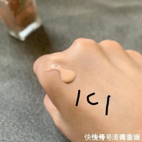 肤色|兰蔻持妆粉底VS雅诗兰黛DW买哪个?对比以下几点,选对不踩雷