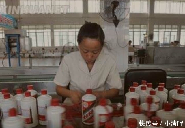 茅台酒|茅台酒厂怎么防止员工偷酒喝?老员工笑了:敢喝一口算我输