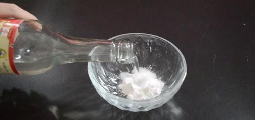 冰箱封条发霉了别再用酒精擦了, 用它一擦就干净, 越早知道越好