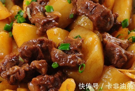 促进|梅雨天气孩子吃饭总吃一点就饱,多吃润肠菜,促进肠胃蠕动