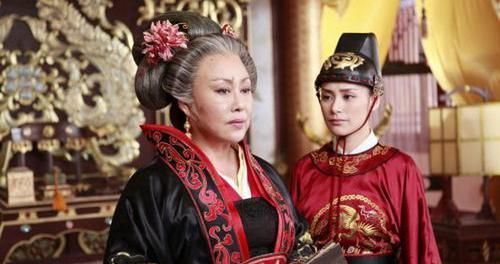 唐太宗|唐太宗有个儿子，武则天篡位前夕，他起兵反抗，被武则天枭首示众