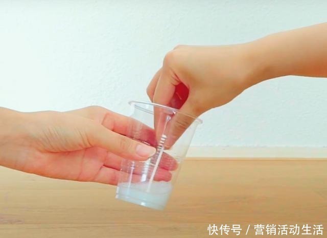 泡沫|9个实用型清洁小技巧,学会了能少干很多家务活,家里干干净净的!